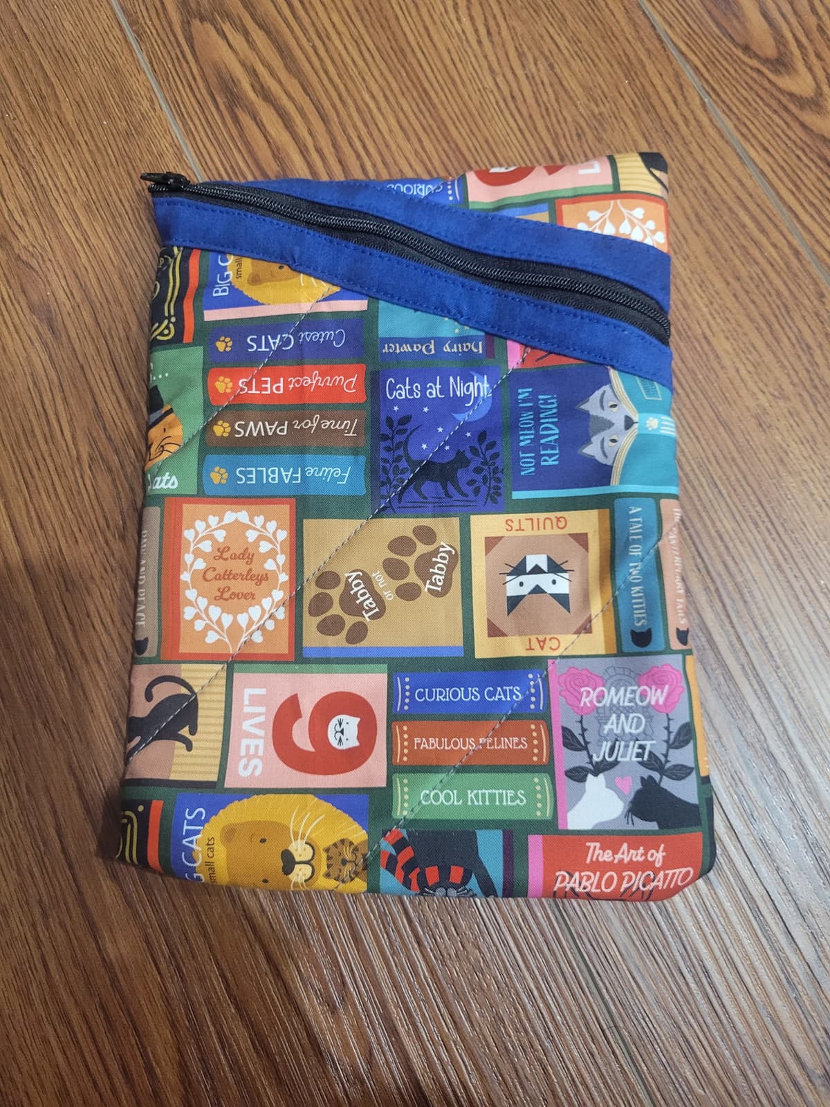 Cats and Art Hemingway Bag